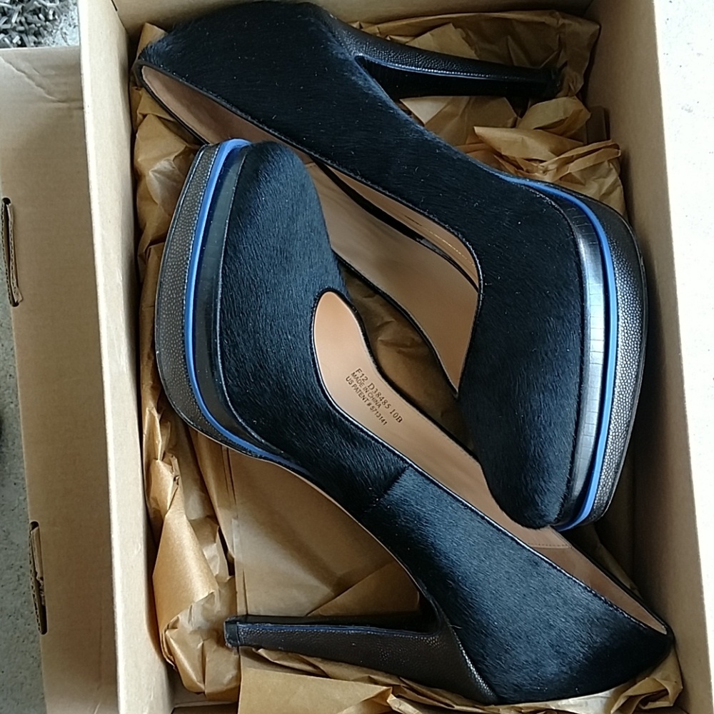 Cole Haan chelsea pump size 10